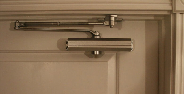 houston-locksmith-pros-automatic-door-closers