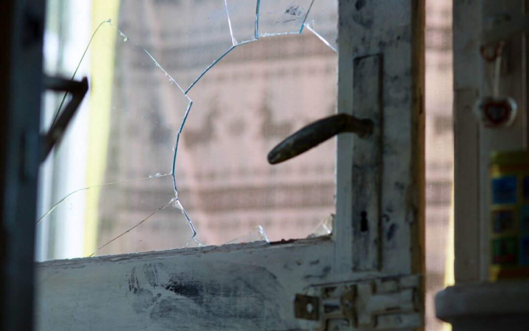 The Benefits of Professional Burglary Damage Repair Services